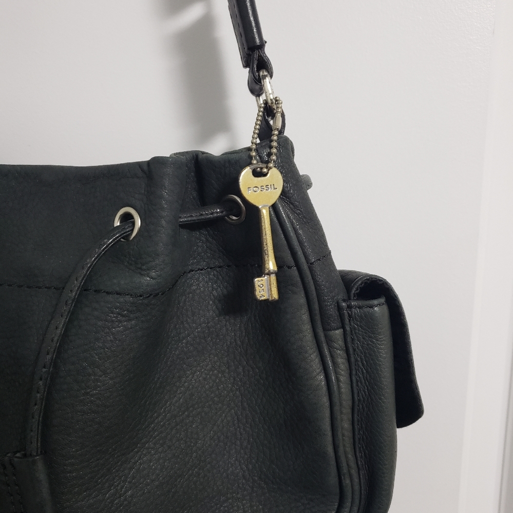 FOSSIL Dark Green Drawstring Bucket Bag Purse - Picture 2 of 15